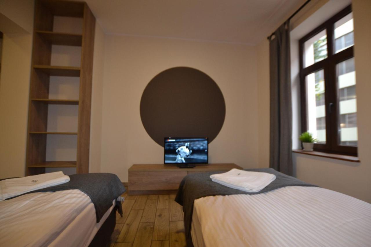 Sleepwell Apartments Legnica Luaran gambar